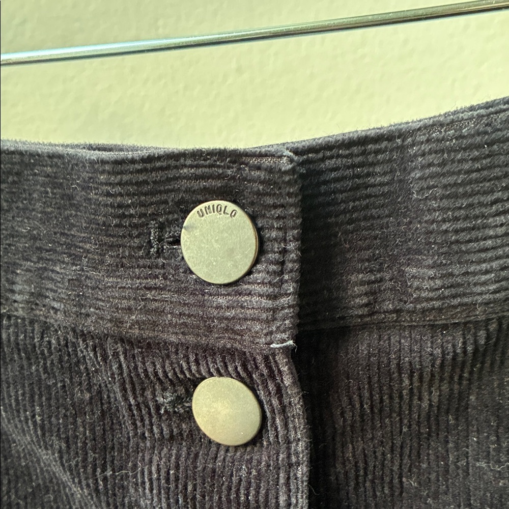 UNIQLO Dark Blue Button-Front Corduroy Skirt - Picture 3 of 4